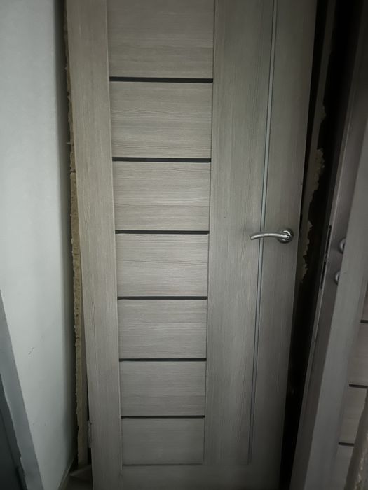 Б/у двери по 3000тг
