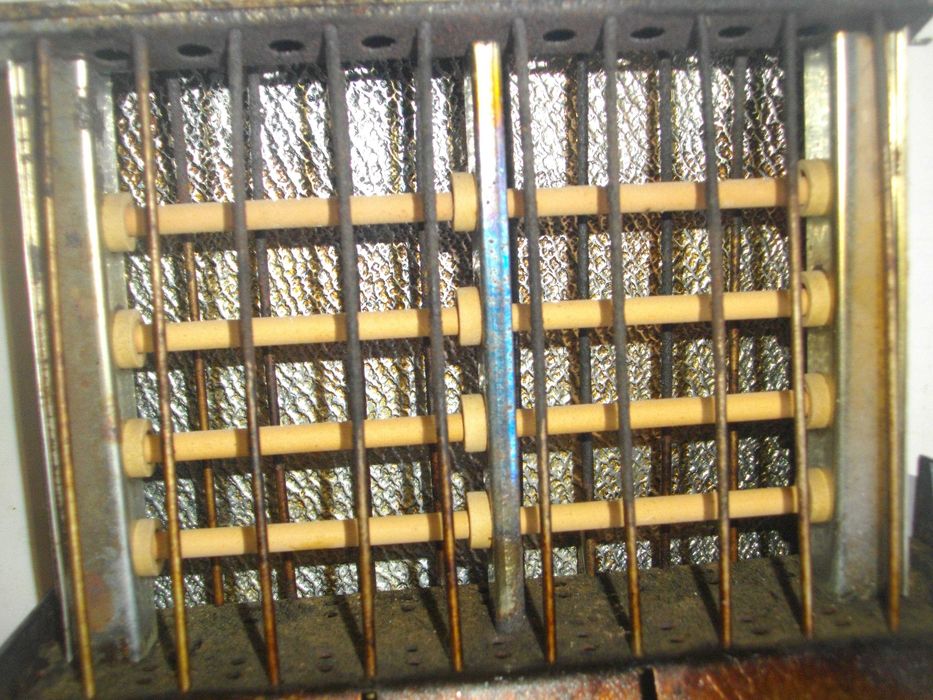 Made in GDR 400W Електрически ТОСТЕР с керамични реотани Ретро Винтидж