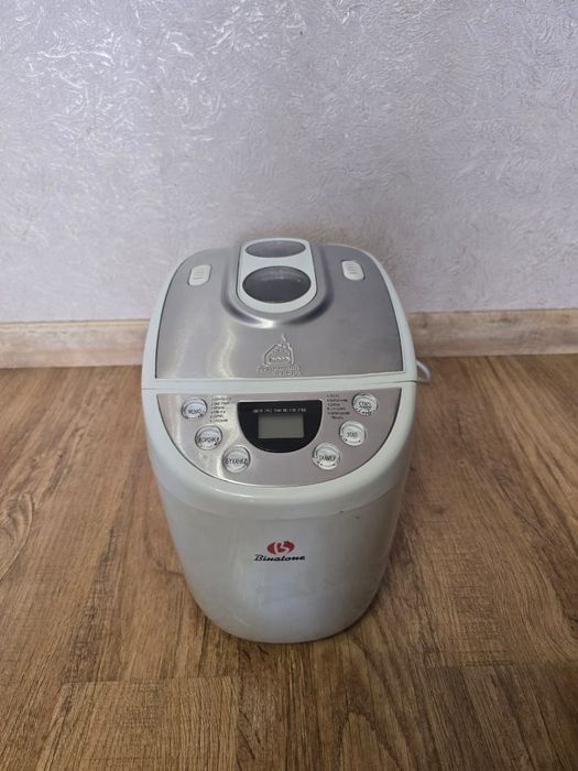 Хлебопечка Binatone BM-2169W