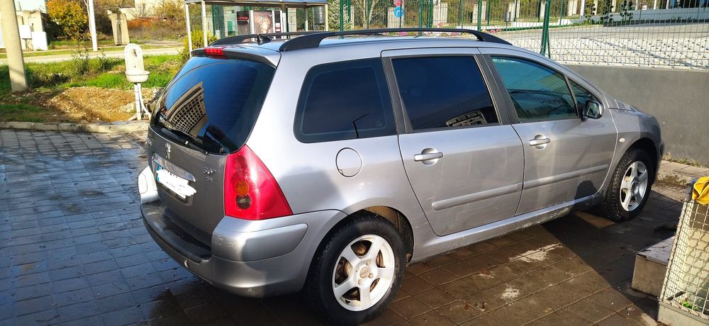 Пежо 307-дизел 109к.с 2.0 двигател