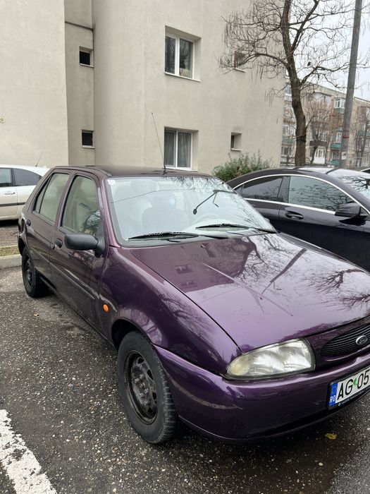 Ford Fiesta – 1.3 benzina – În stare bună – Ideală pentru oraș