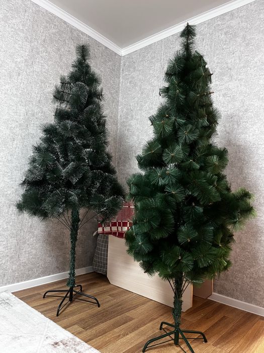 Продам елку. Со снежком 210. Цена 12.000