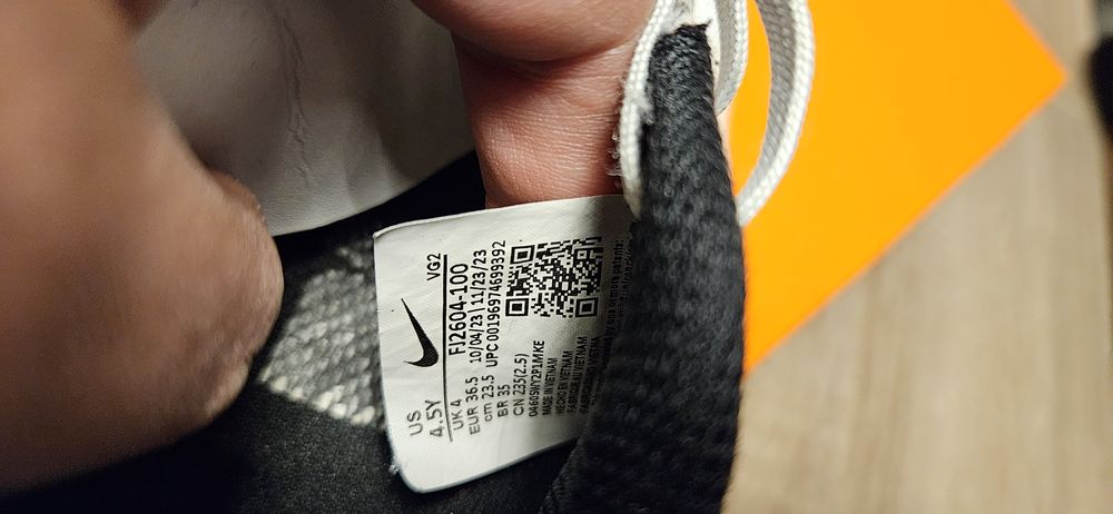 Adidasi fotbal Nike Phantom Gx