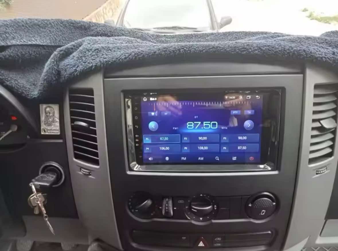 Мултимедия Android 13 за Mercedes Vito / Sprinter / Viano / A/B-Class