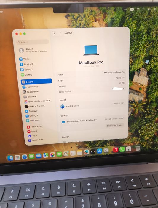 Macbook pro m4 14 inch 16/512 GB