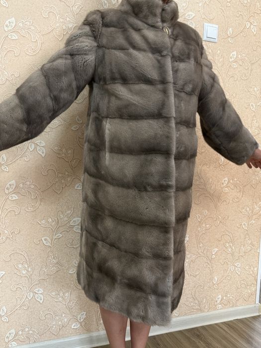 Норковая  шуба в отличном состоянии