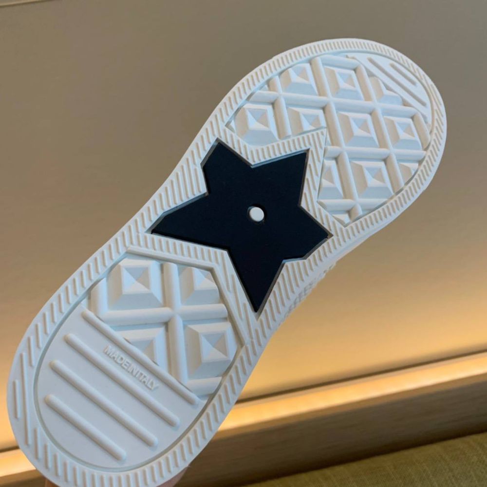 Tenisi Christian Dior