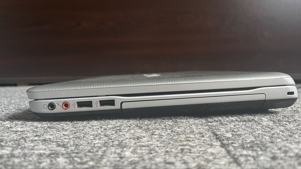 Лаптоп Sony vaio PCG-7182M