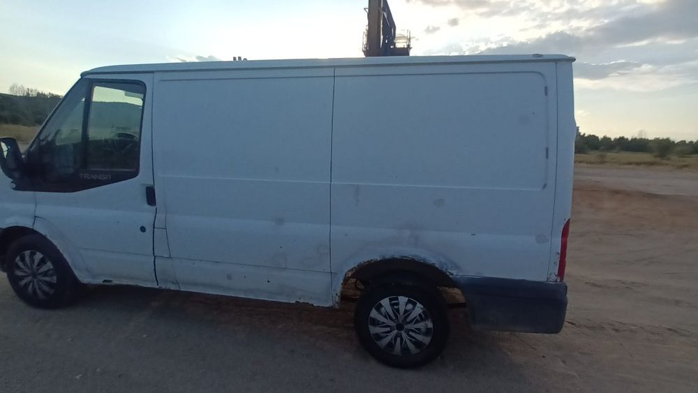 Dezembrez  Ford transit 2.2 disel motor top cu proba ,test .
