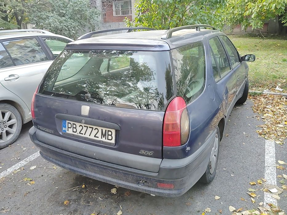 Пежо 306, комби, в движение
