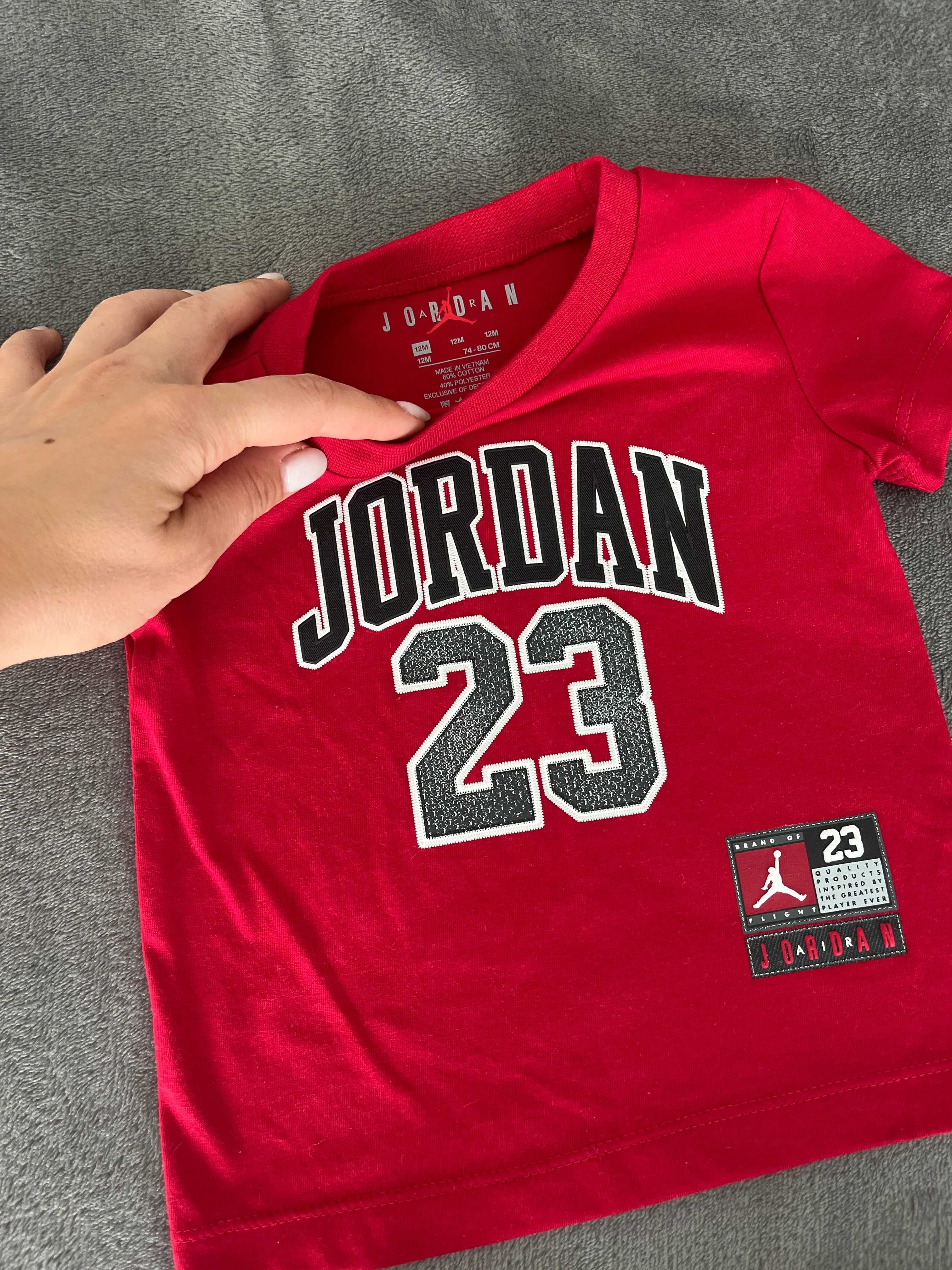 Jordan 23 бебешки спортен комплект от тениска и долница 9-12 месеца