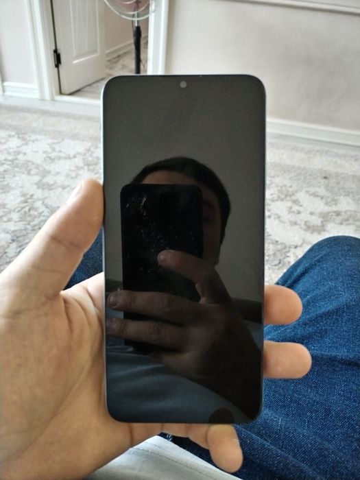 Ztey A55 sotiladii kimga qizu bosa aloqaga chiqila ochilmagan toza tel