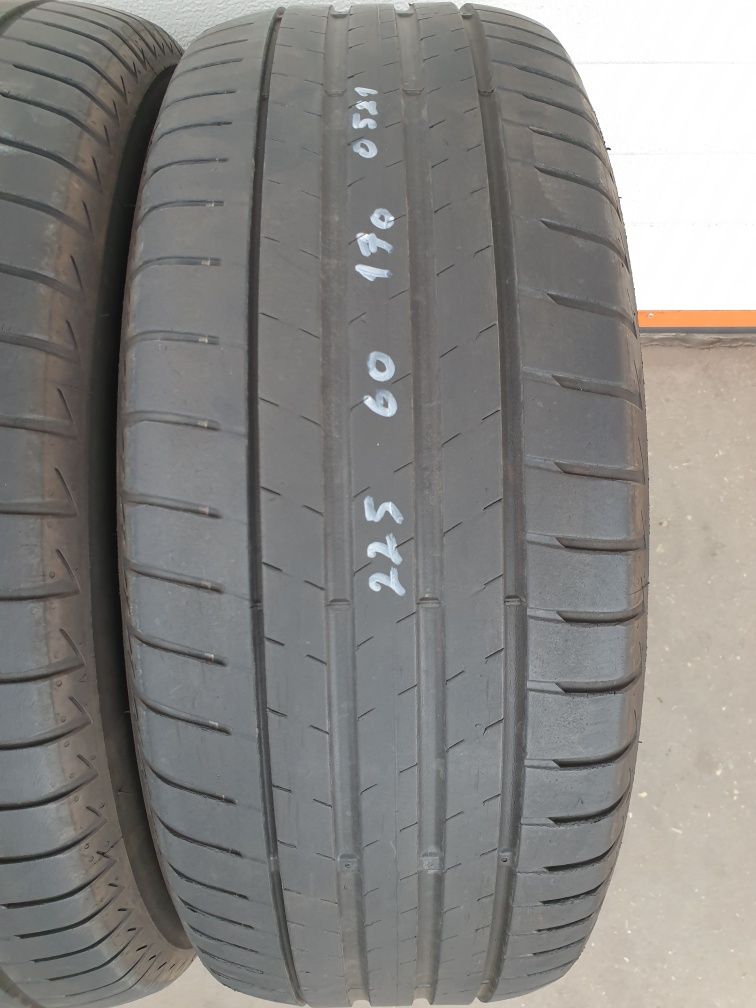 Летни гуми 4 броя BRIDGESTONE Turanza T005 225 60 R17 дот 0521