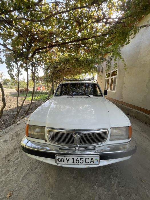 volga 3110 sotiladi srochniy