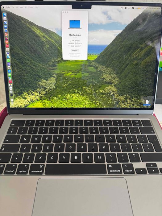 MacBook Air 13 M2 24/512
