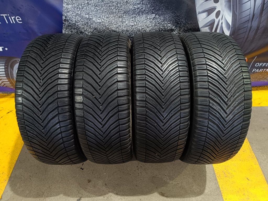235.50.19 Michelin Crossclimate All Seson Second-hand