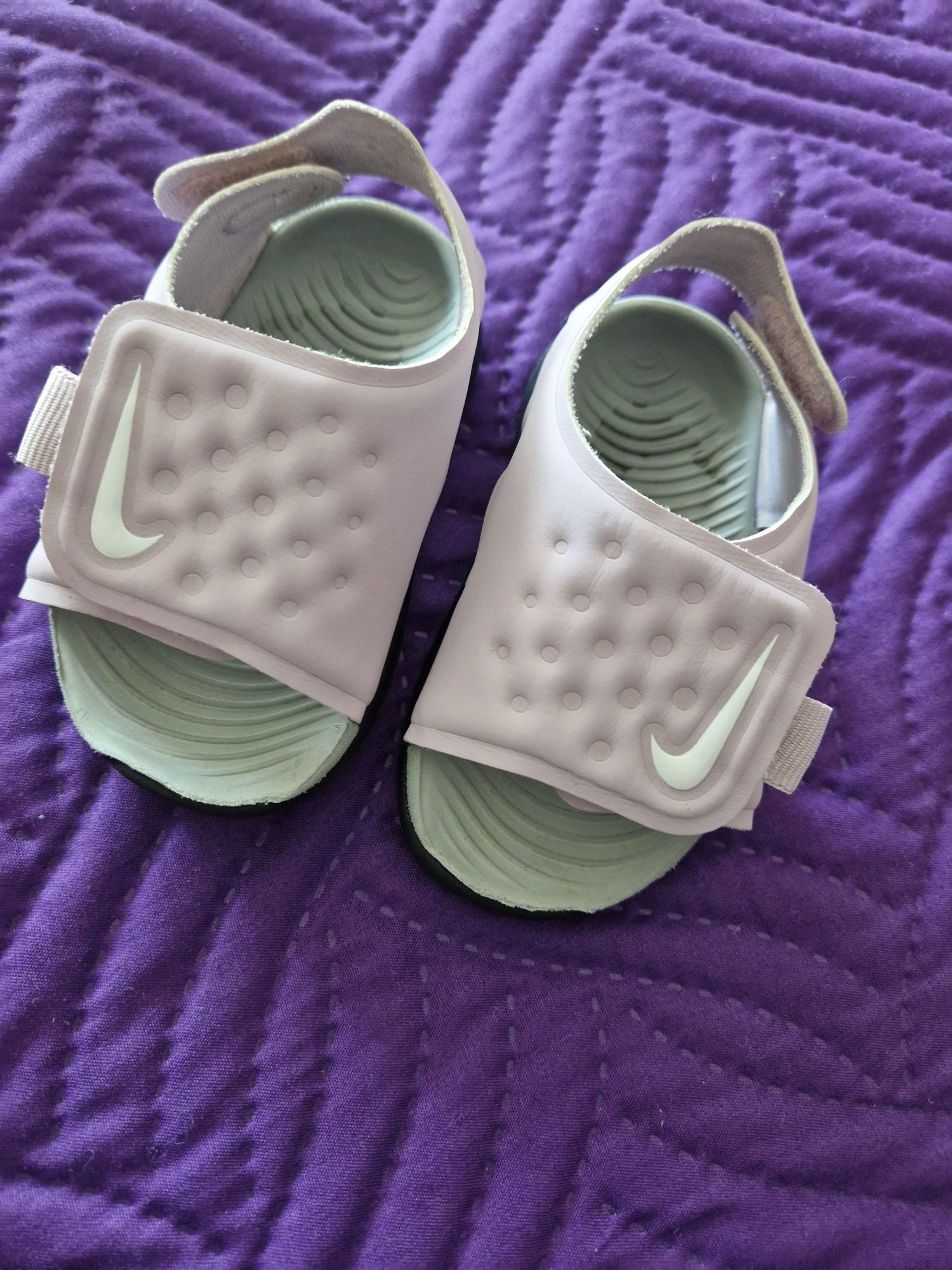 Бебешки сандлки Nike Sunray