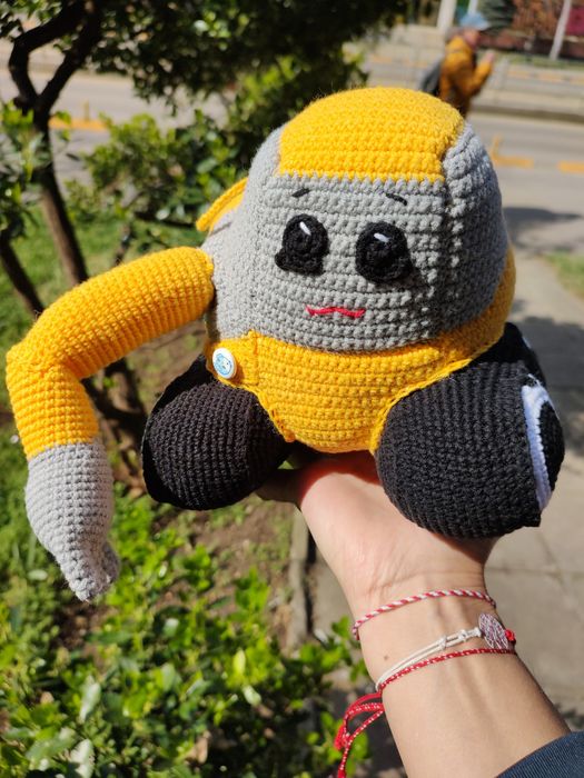 Багер плетен,Папагалчета цветни плетени