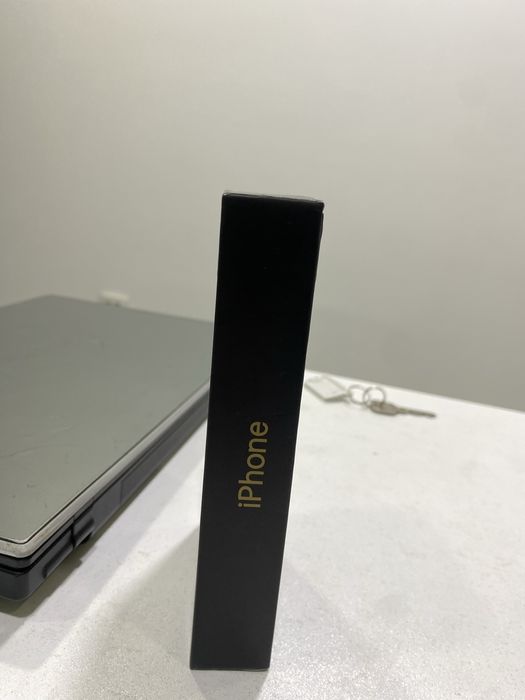 Iphone 13 pro yengi hali karopkasi ochilmagan