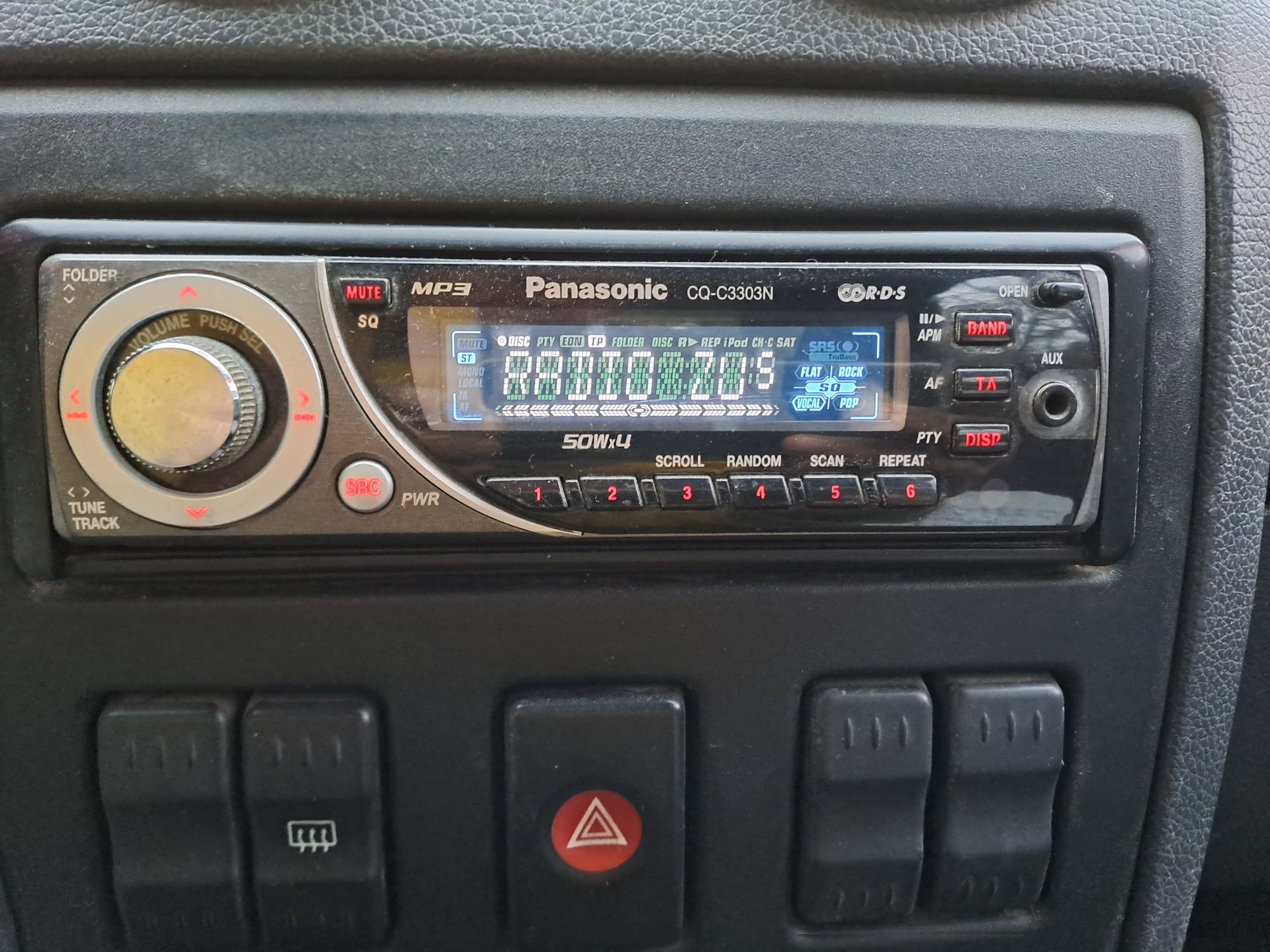 MP3 CD radio auto Panasonic si boxe