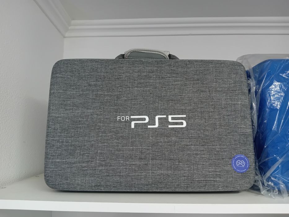 Противоударный кейс для PS5