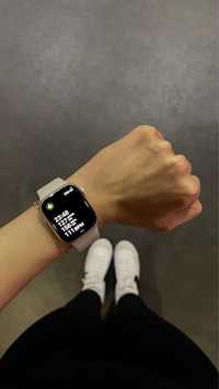 Apple watch white 8 41