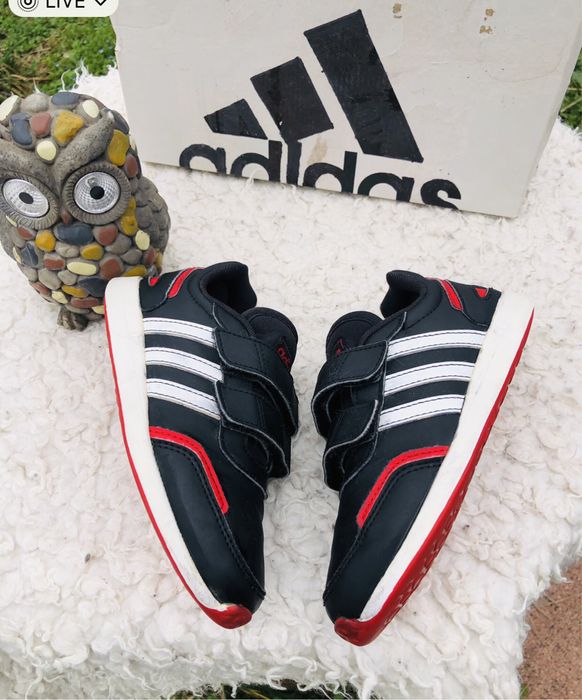 Adidasi baiat-marimea 29-30,inter19cm,ca piele Salomon,Geox,Ecco,Nike