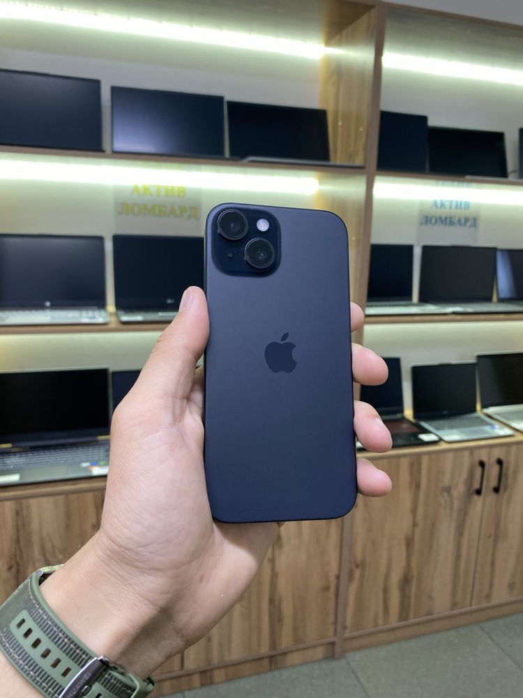 Apple iPhone 15