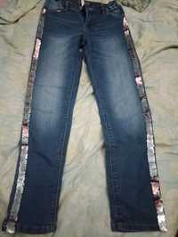 джинсы для девушек с блестками