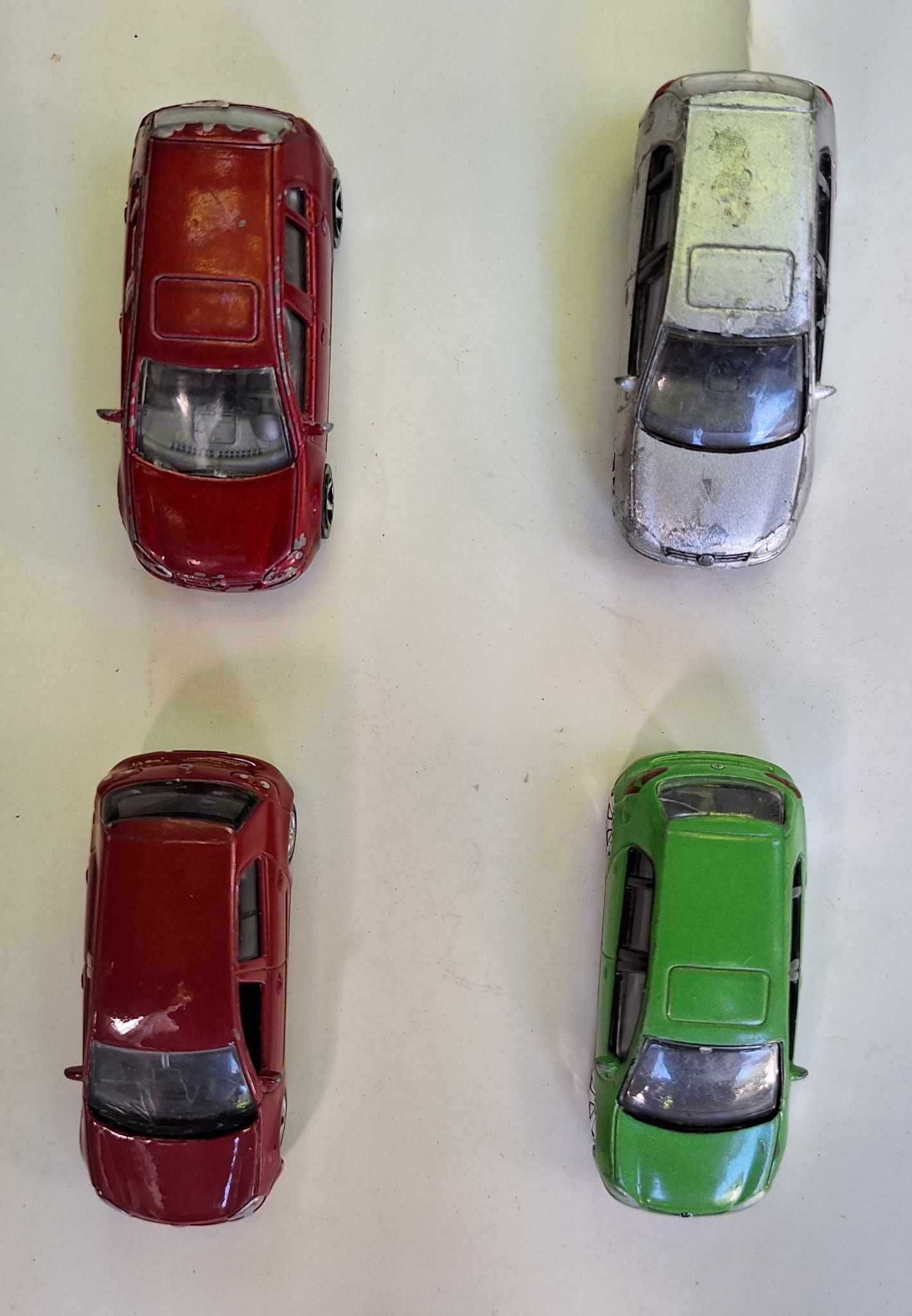 Колички модели автомобили Volkswagen Golf 5 1:64