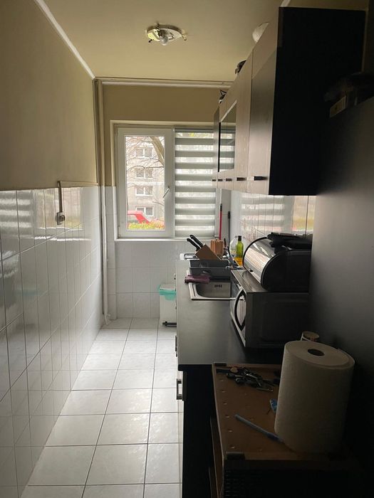 Inchiriez apartament