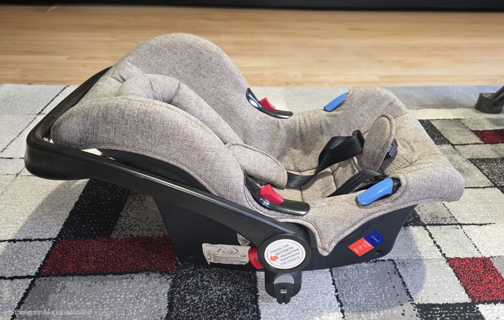 Бебешко кошче за кола Kikka Boo