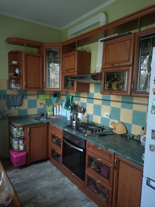 Продам кухню с техникой