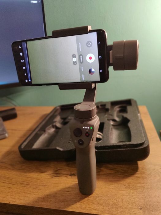 DJI Osmo Mobile 2