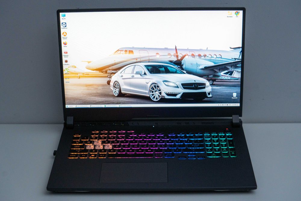 Laptop gaming Asus ROG G713 Ryzen7 6800HS 17 inch 144Hz