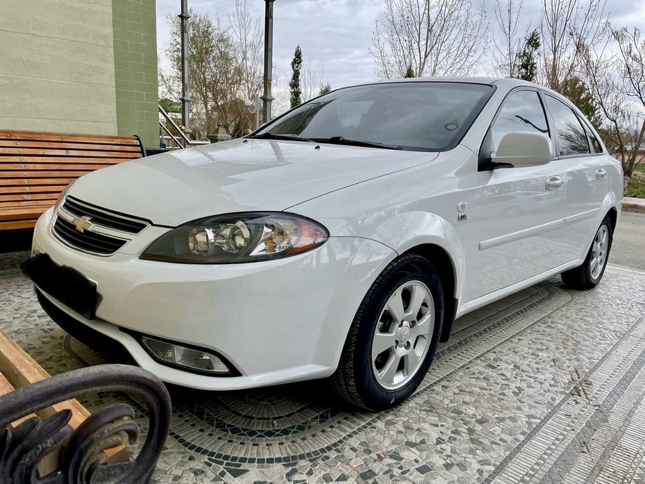 Жентра 3 поз автомат сотилади