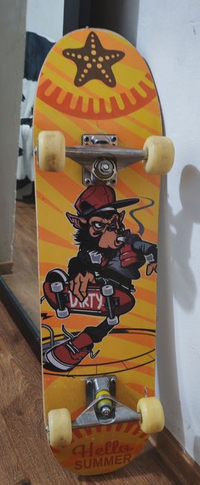 Skateboard is stare buna