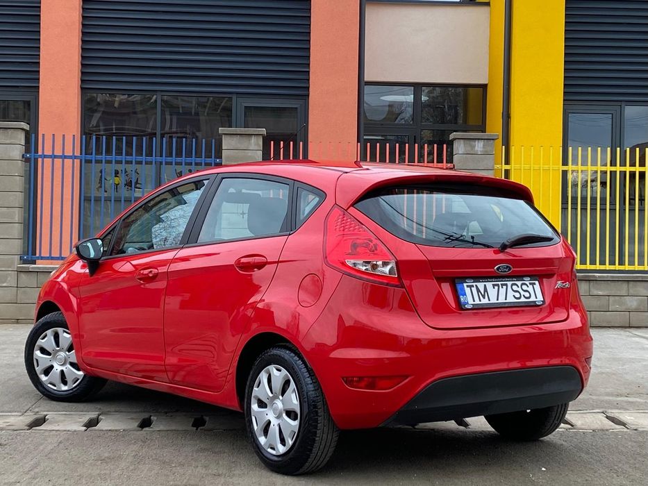 Ford Fiesta 1.3 Benzină — 2010 — Doar 5.000 km —