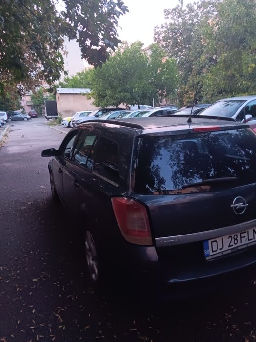 Vând Opel astra H
