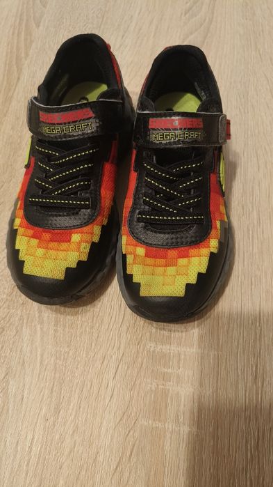 Adidasi baietei Minecraft Skerchers 31