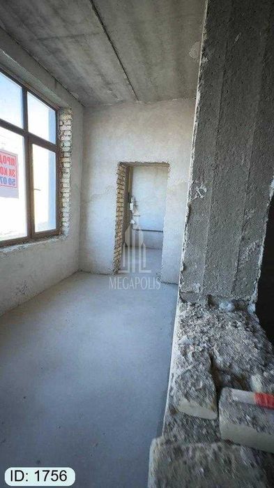 5 mikr somiy tarafpda 3 xona karobka  kvartira sotiladi №1756