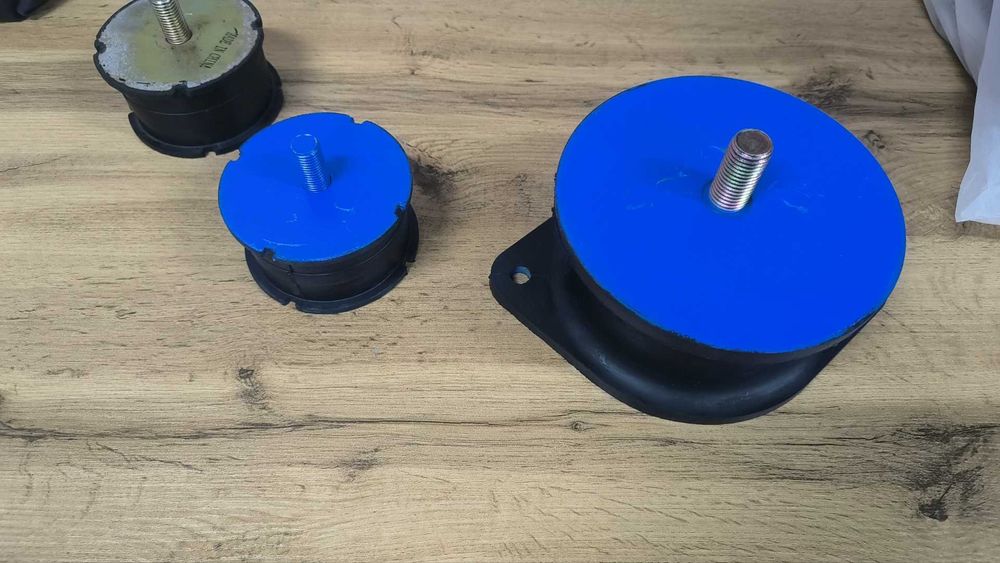 Виброопора, амортизатор вальца, виброподушка, демпфер каток Bomag