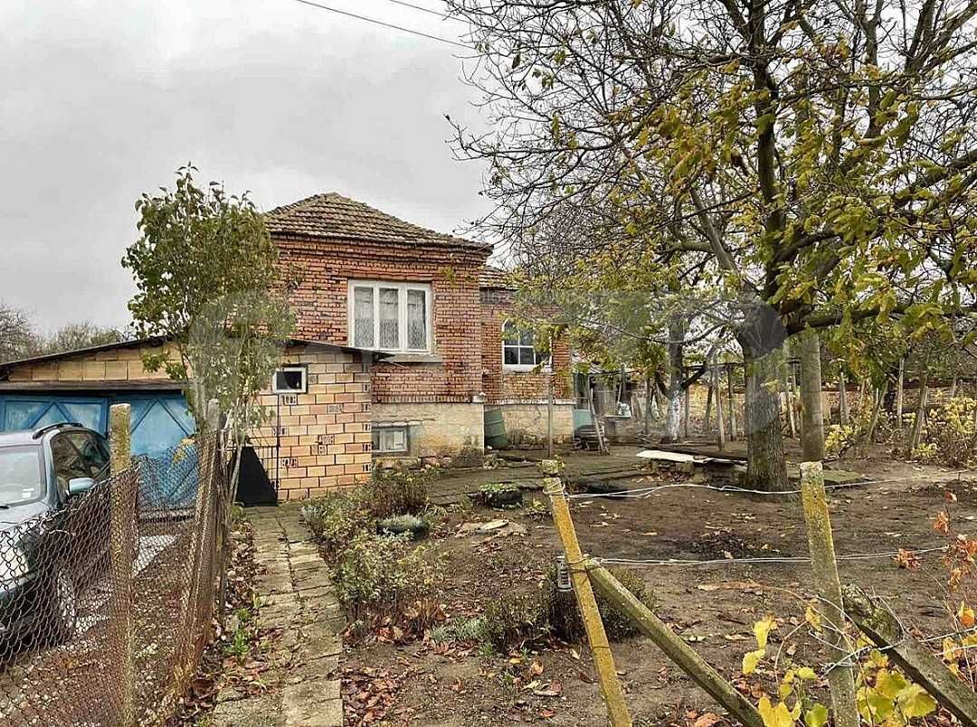 Продава се Къща в с. Червенци, Област Варна - 80 кв.м за 219 €/кв.м - Снимка #2