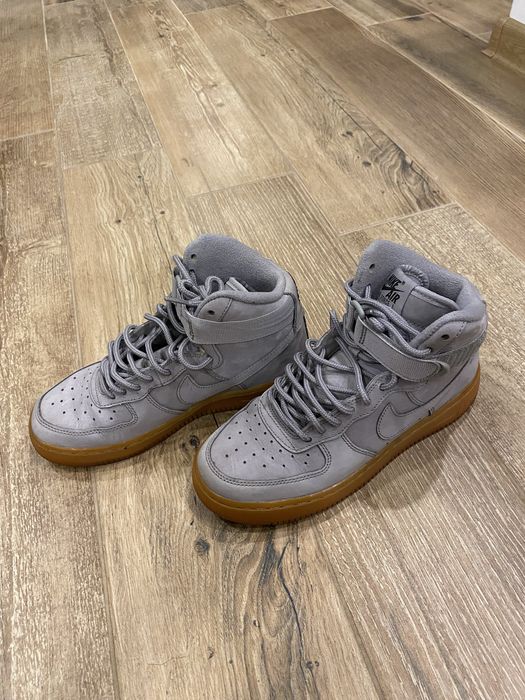 Pantofi Nike Air Force 1 Mid Nubuck Femei 35.5