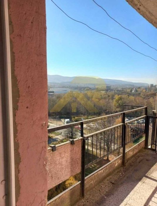 Продава се Тристаен апартамент в Перник, Изток - 89 кв.м за 956 €/кв.м - Снимка #6