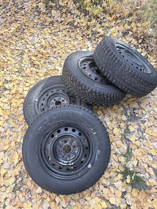 Комплект шипованных шин на дисках 185/70/14