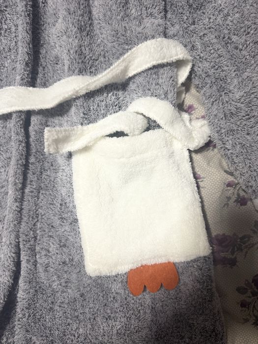 Halat pufos nou marimea L/XL