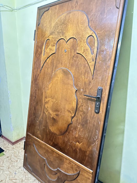 Входная дверь железная