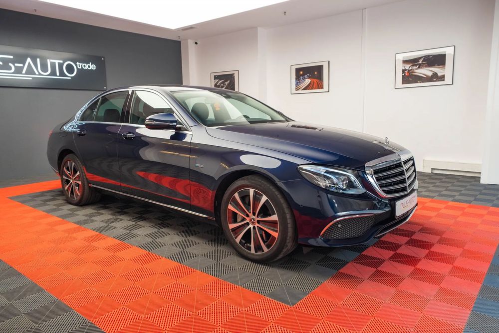 Mercedes-Benz E E300de Garantie2026 Multibeam*Ambient*BlindSpot*WeBasto*Hermes*CarPlay