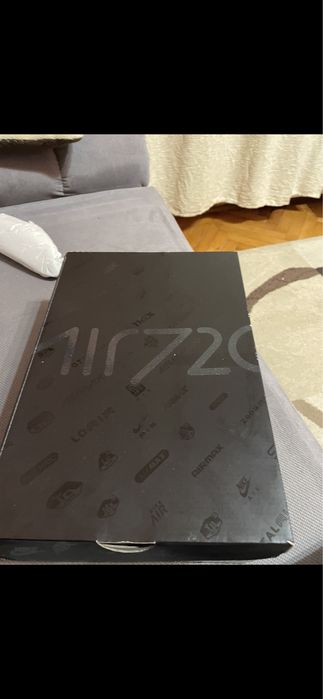 Nike airmax 720 cu full box